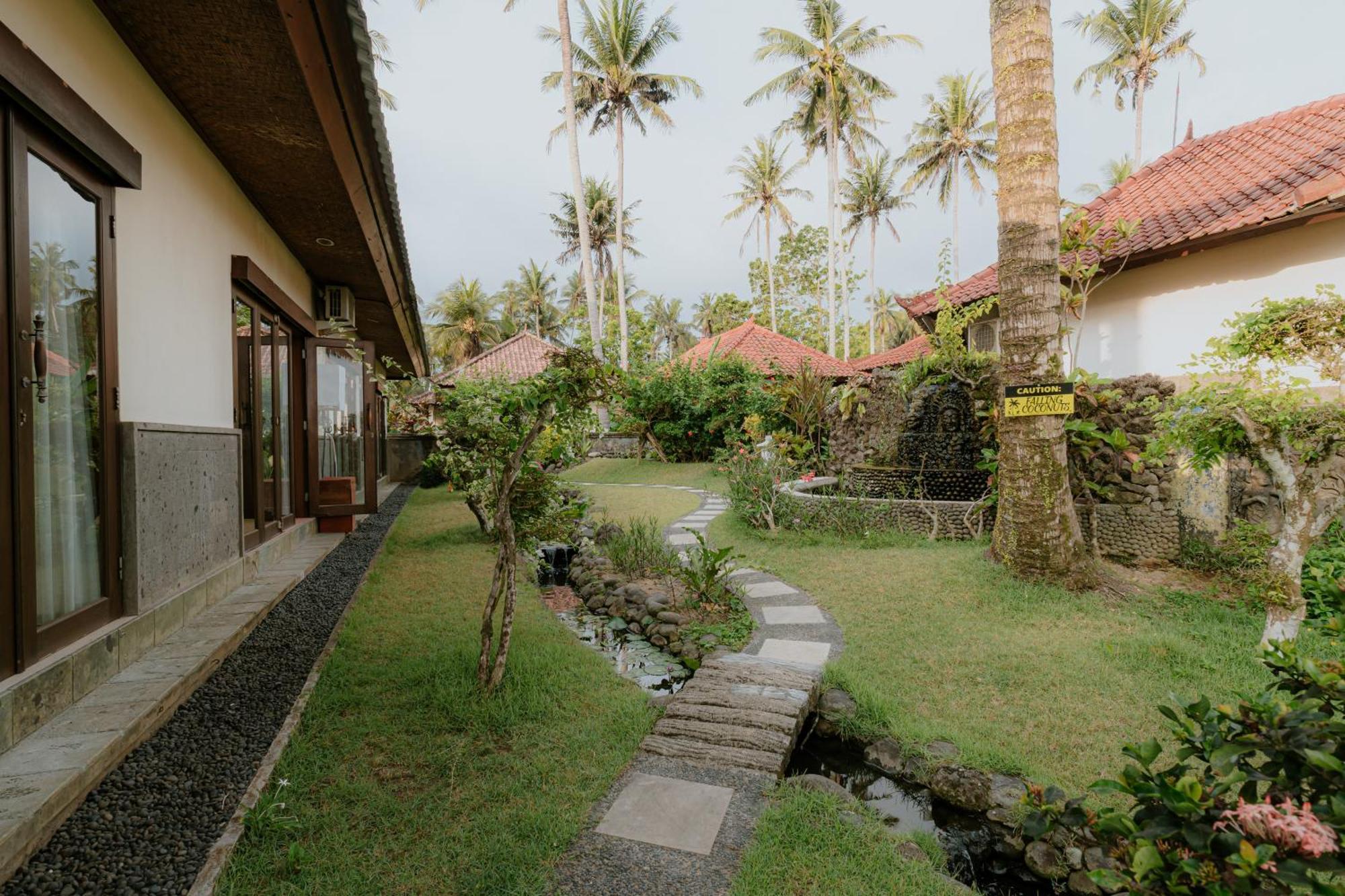 Bali Hai Island Resort Pekutatan  Esterno foto